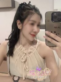 飯田橋駅の「蝶々20！」- 名前：ここ、22歳(C)164cm