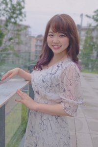 新海 なつみ (24歳)